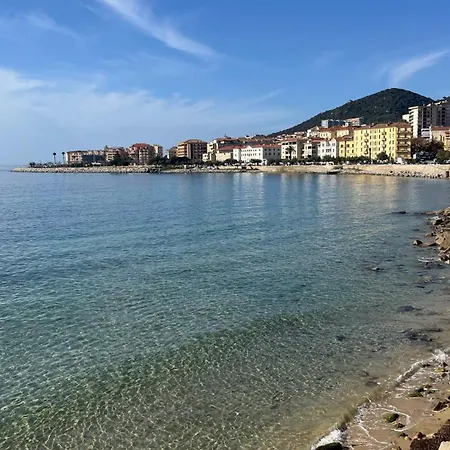 Marina'home * アジャクシオ